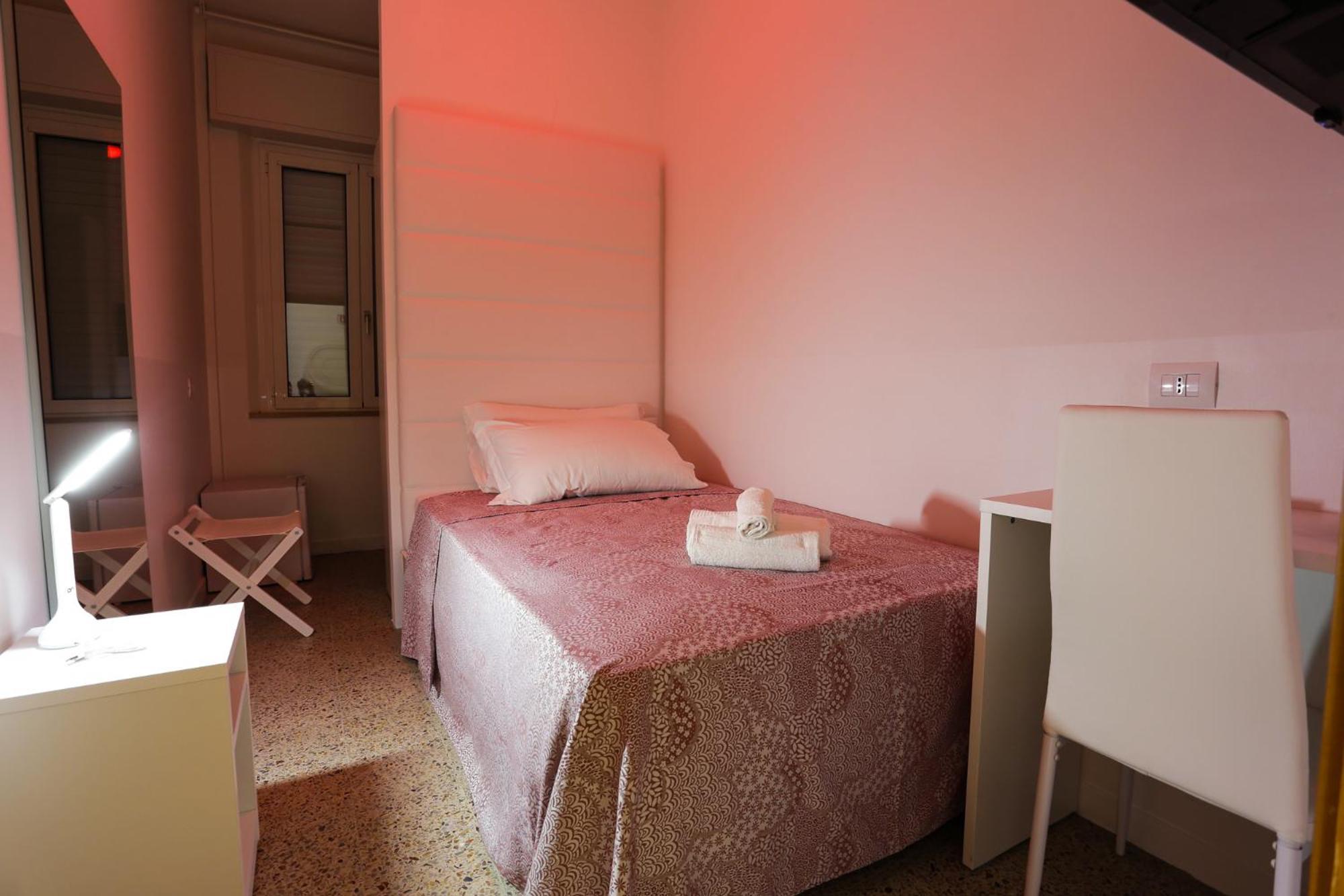 Hotel Ninfea Cattolica Exteriör bild
