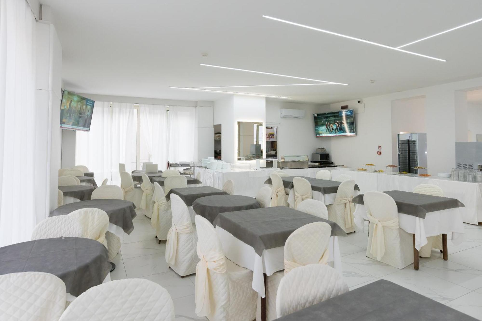 Hotel Ninfea Cattolica Exteriör bild