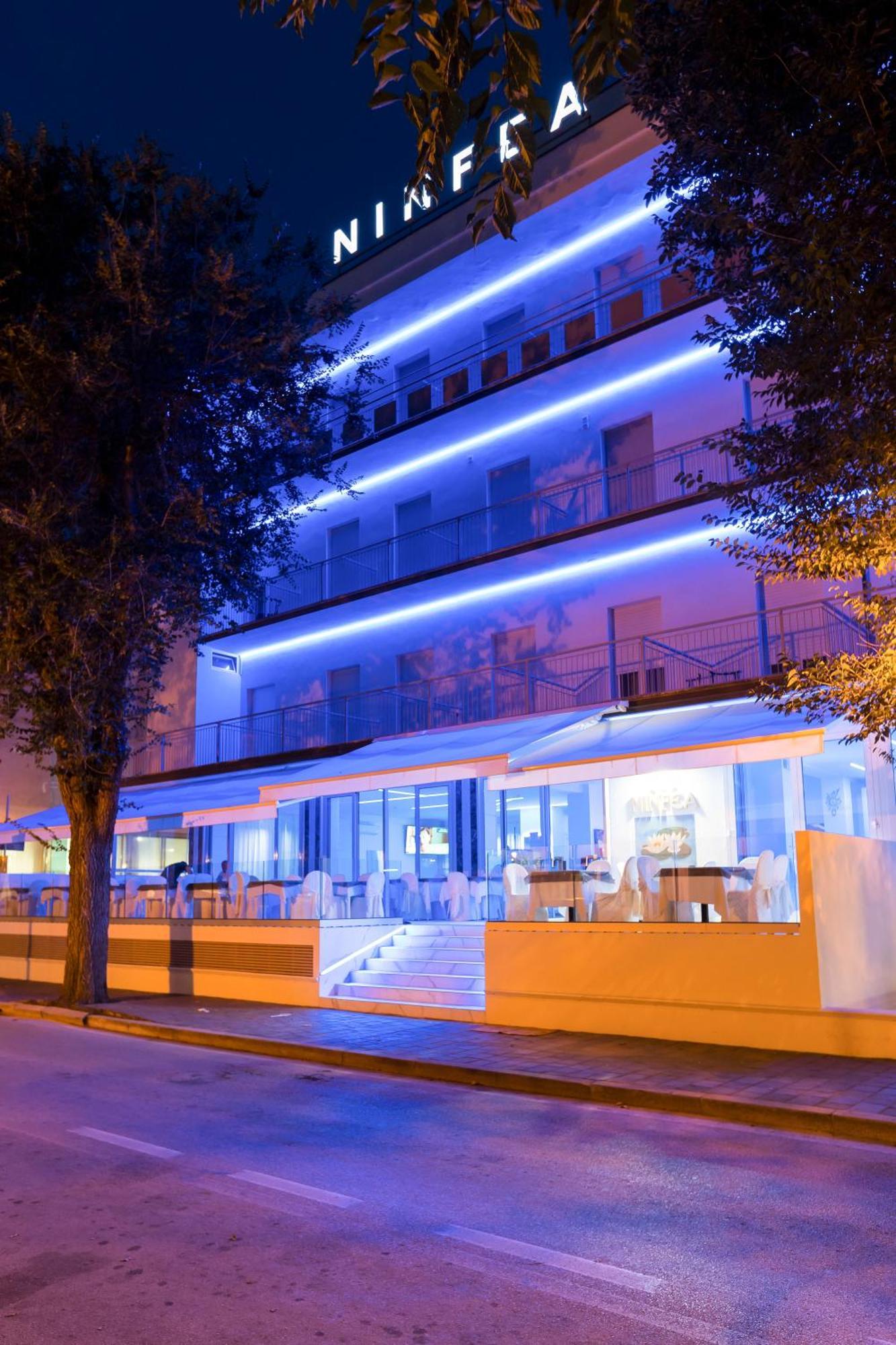 Hotel Ninfea Cattolica Exteriör bild